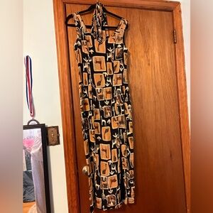 Sleeveless Black and Tan Printed Maxi Dress